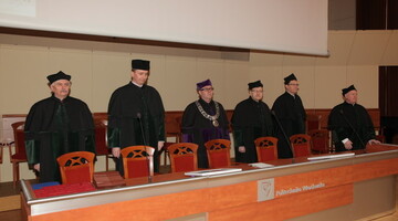 Rozdanie dyplomów dla inżynierów, luty 2011